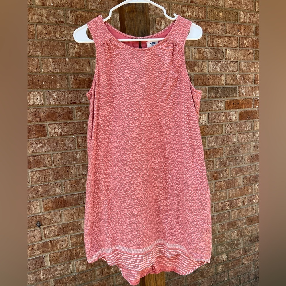 Old‎ Navy dress